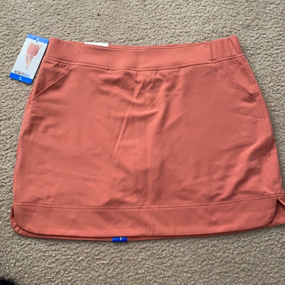 Large tennis skirt